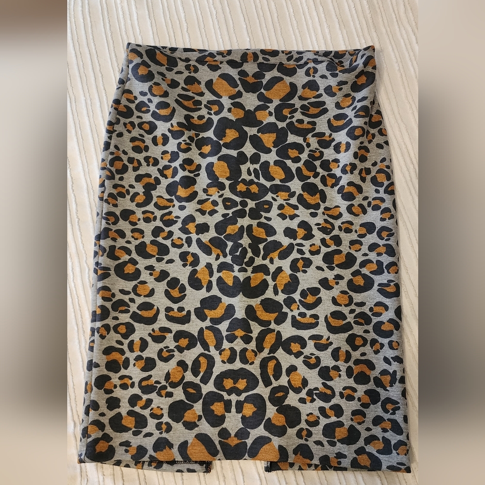 H&M Bodycon Pencil Skirt | Leopard